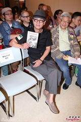 组图：毛俊辉苏玉华等戏剧书展 谢君豪朗诵