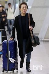 组图：李升基尹汝贞赴克罗地亚拍《花样姐姐》