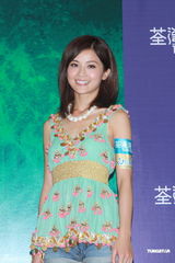 组图：众星宣传《白蛇传说》 阿Sa林峰谈及合约