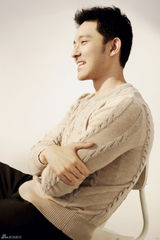 组图：立威廉时尚大片出炉 “双面王子”成熟魅力