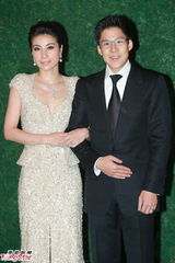 组图：晶刚马拉松婚礼收官 名流亮相阵容豪华