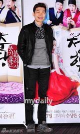 组图：裴涩琪李敏豪等宣传古装版《色即是空》