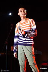 组图：苏打绿音乐会向陈奕迅撒娇 开放歌单任点歌