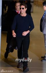 组图：汤姆克鲁斯赴韩宣传新片表现亲民