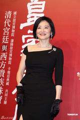 组图：林青霞助阵珠宝展雍容华贵 MaggieQ性感迷人