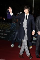 组图：第32届韩国青龙电影奖颁奖典礼群星闪耀