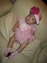 组图：吴尊女儿正面照首度曝光 父女俩亲似兄妹