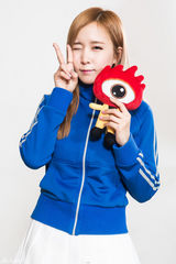 独家高清图：蜡笔团Crayon Pop对话新浪娱乐