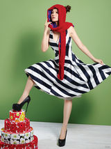 组图：伊能静圣诞写真娇羞扮可爱