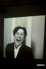 幻灯图：戴妮廷摄影展 陈冠希TWINS私房照曝光