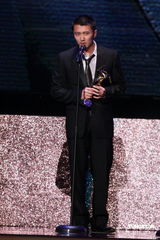 幻灯：《母亲》获亚洲电影大奖最佳 陆川获最佳导演