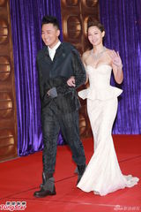 组图：徐子珊纤腰丰乳秀身材 林峰潮人装扮气场足