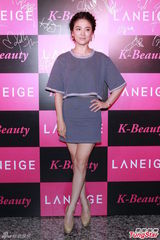 组图：宋慧乔出席派对温婉动人 获吴克群大赞