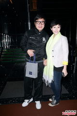 组图：洪天明爱子百日宴 群星好友送礼道贺