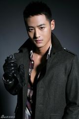 高清组图： 亓航(启航)新年硬朗写真 皮肤黝黑大秀性感