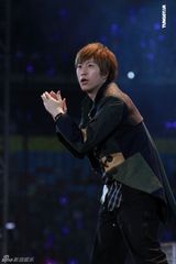 组图：五月天鸟巢开唱十万歌迷共创奇迹