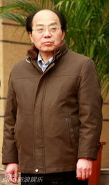 幻灯：华夏公司送电影进革命圣地 丰富老区人民生活