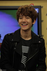 高清组图：韩团EXO-K做客聊天耍帅卖萌欢乐多