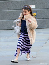 策划：明星宝宝着装大PK 小七苏瑞领衔萌妹子