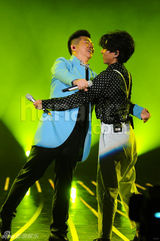 组图：我是歌手第八期现场花絮 传尚雯婕遭淘汰