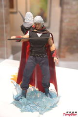 组图：马荣成举办作品展 不排除再拍《风云》