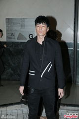 组图：女歌手陈僖仪丧礼 薛凯琪黄柏高哀伤送别