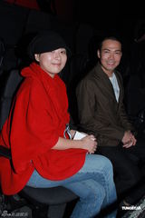 高清图：郑伊健个唱感谢蒙嘉慧 四度返场唱到哭