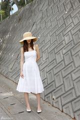 组图：逢泽丽奈夏日写真比基尼秀身材