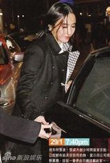 幻灯图集：黎姿怀孕四月大肚照曝光 停工安心养胎