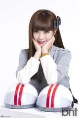 高清组图：蜡笔团Crayon Pop拍写真秀可爱少女风