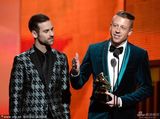 Macklemore & Ryan Lewis获56届格莱美最佳新人