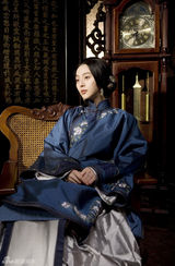 高清图：范冰冰《十月围城》不惧素颜 展青衣美态