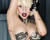 幻灯图集：Lady Gaga新写真 变身性感未来女战士