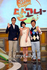 组图：韩SBS台真人秀节目将开播 李英雅甜美主持