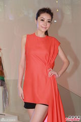 组图：熊黛林学会珍惜跟前人 穿平底鞋否认有喜