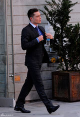 高清图：《绯闻女孩》片场照 莉顿-梅斯特靓丽