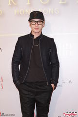 组图：刘嘉玲进军香港餐饮业 圈中友人前来捧场