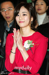 组图：韩星金孝珍韩惠珍携手出席慈善公益宣传活动