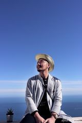 组图：安琥欧洲街拍潮流写真 摩登随性潮男气质