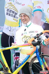 组图：单车迷任贤齐有意办环岛游