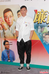 组图：《明日》首映礼 杨思琦当辣妈爱飆车