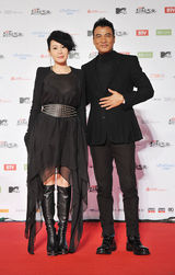 高清组图：MTV超级盛典红毯 刘若英任达华携手亮相