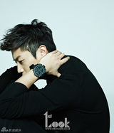 高清图：韩团BEAST出道三年拍写真 透露新年新目标