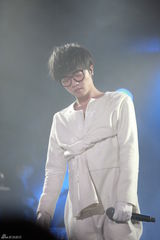 组图：华晨宇将加盟央视梦想星搭档公益盛典