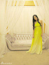 幻灯图：赵卓娜韩国写真曝光 奖项是最大鼓励