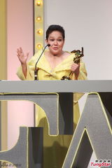 组图：阿诺尔凭《你的子宫》获最佳女主角