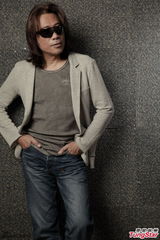 组图：夏韶声或再战红馆 以“天眼”为题画漫画