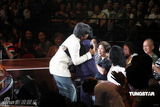 组图：林子祥演唱会首场开幕 众好友及家人捧场
