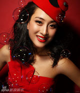 高清图：马苏全新写真甜美俏皮 时尚演绎春天感觉