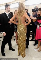 组图：奥斯卡艾滋基金派对海蒂-克鲁姆真空爆乳